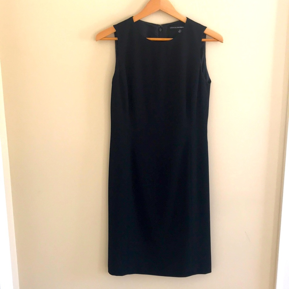 Linda Allard Ellen Tracy Classic Black Sheath Dress Like New